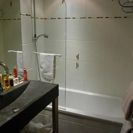 Hotel Carlina 3*