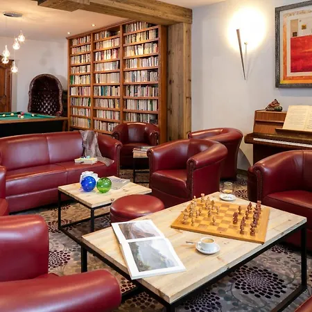 Hotel Carlina 3*