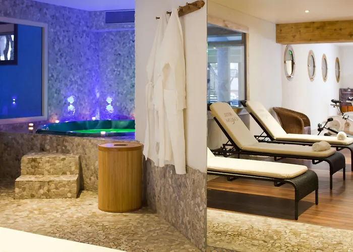 Hotel Carlina 3*