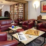 Hotel Carlina