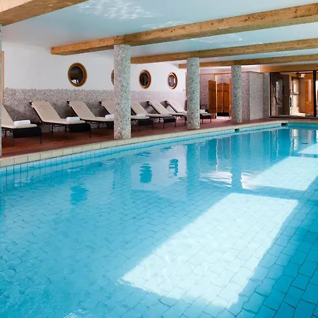 Otel Carlina La Clusaz