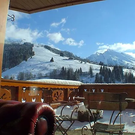 Carlina La Clusaz